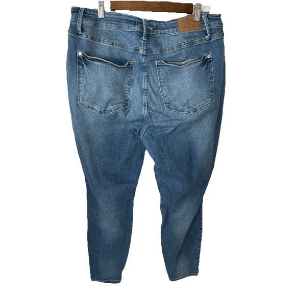 Judy Blue Womens 18/28 Skinny Fit  Blue Denim Jeans  JB88799MD Stretch Med Wash - Picture 3 of 12
